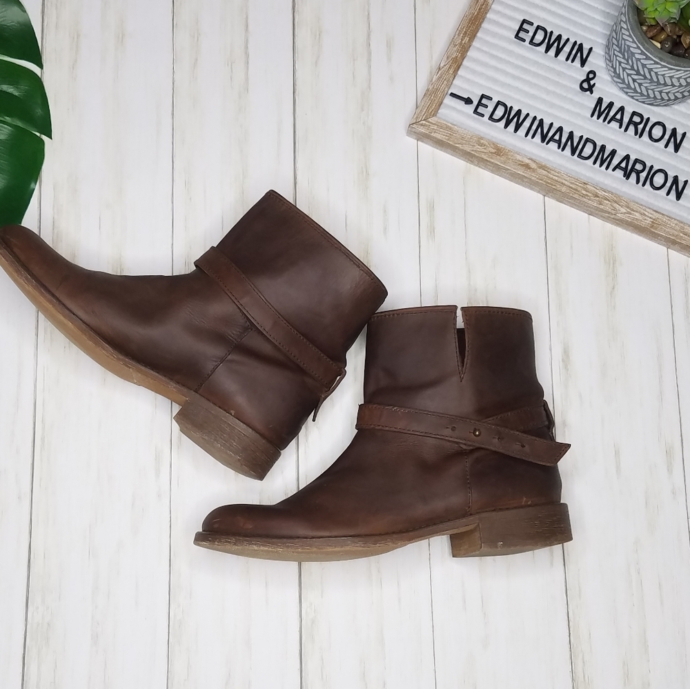 Madewell The Biker Boot in Distressed Leather